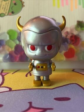 Pop Mart - Labubu the monsters